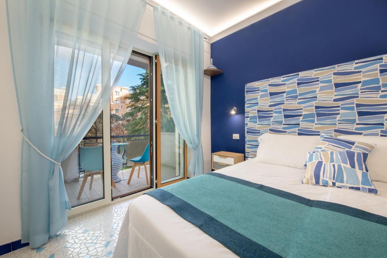 Aquae Romanae Piazza Lauro Sorrento Kültér fotó