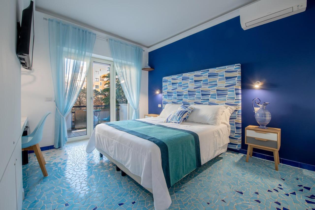 Aquae Romanae Piazza Lauro Sorrento Kültér fotó